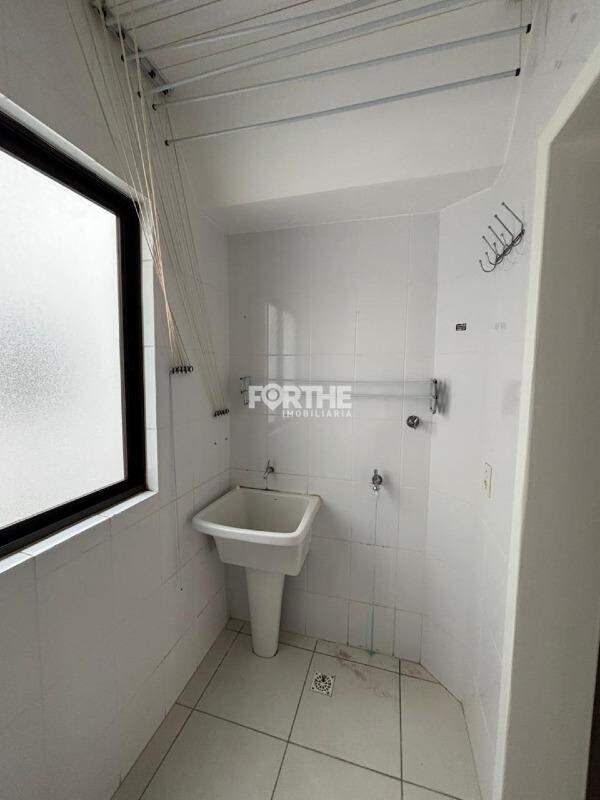 Apartamento para aluguel no Neva: 