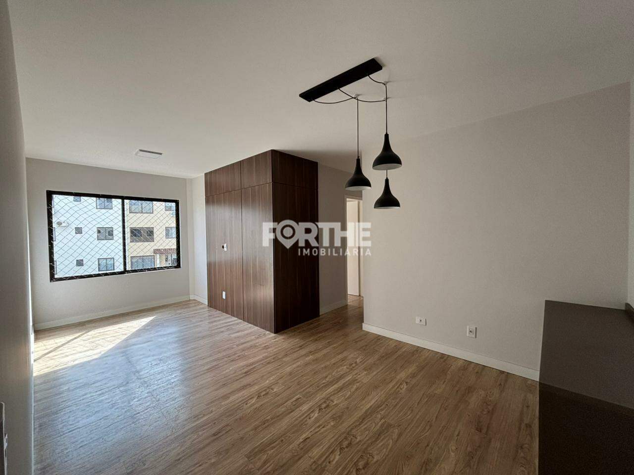 Apartamento para aluguel no Neva: 