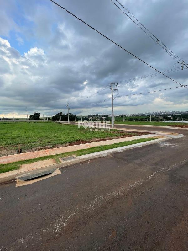 Terreno em condomínio à venda no Canadá: