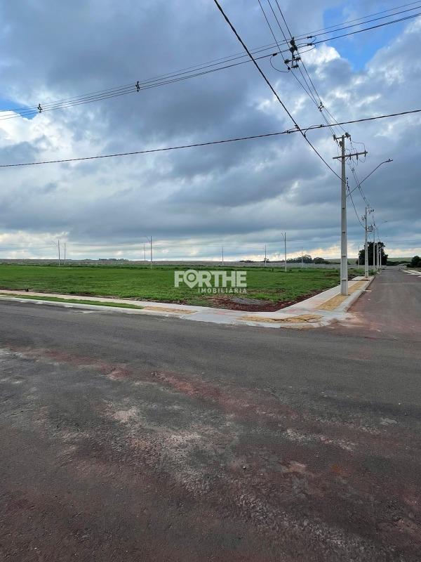 Terreno em condomínio à venda no Canadá: