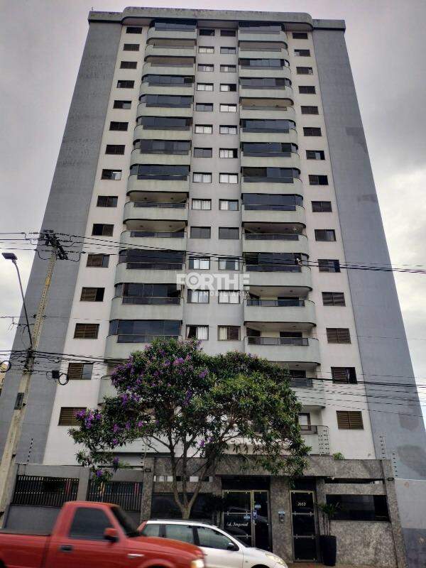 Apartamento 3 Dormitórios Centro 123m²
