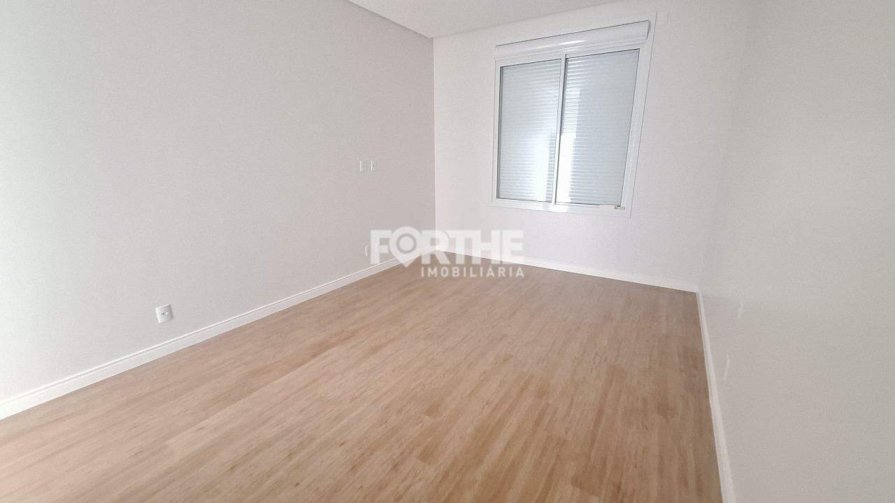 Casa à venda no Recanto Tropical III: 