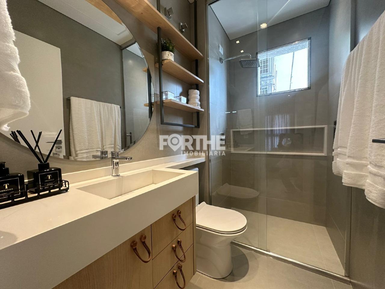 Apartamento à venda no Neva: