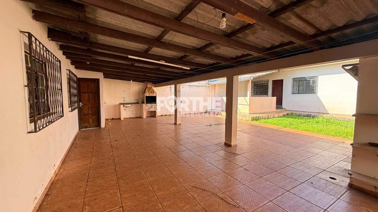 Casa à venda no Recanto Tropical: