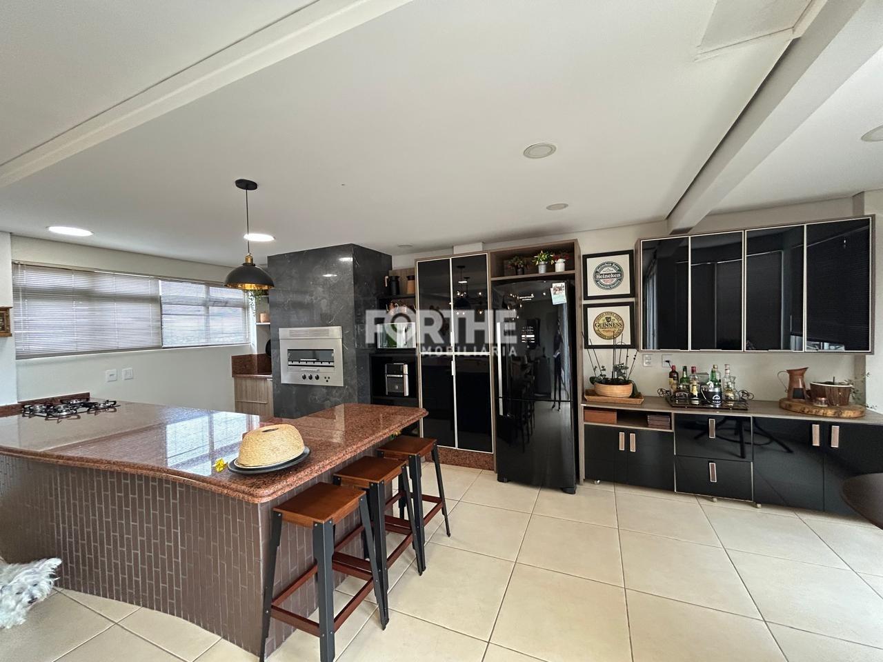 Apartamento à venda no Maria Luiza: 