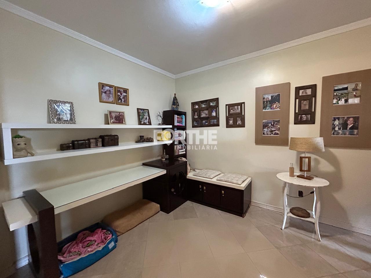 Apartamento à venda no Maria Luiza: 