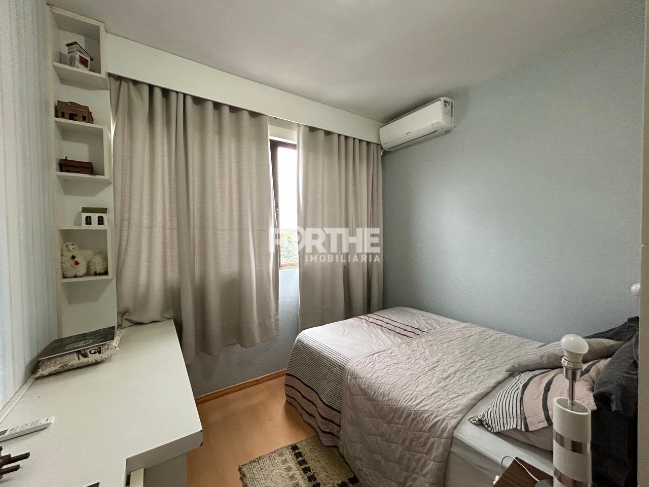 Apartamento à venda no Maria Luiza: 