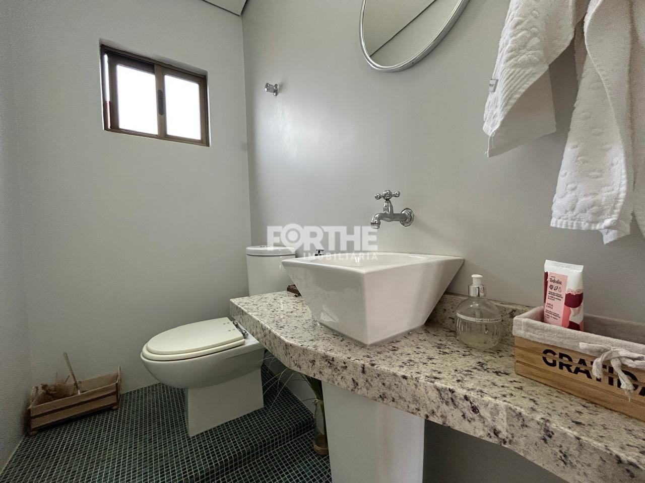 Apartamento à venda no Maria Luiza: 