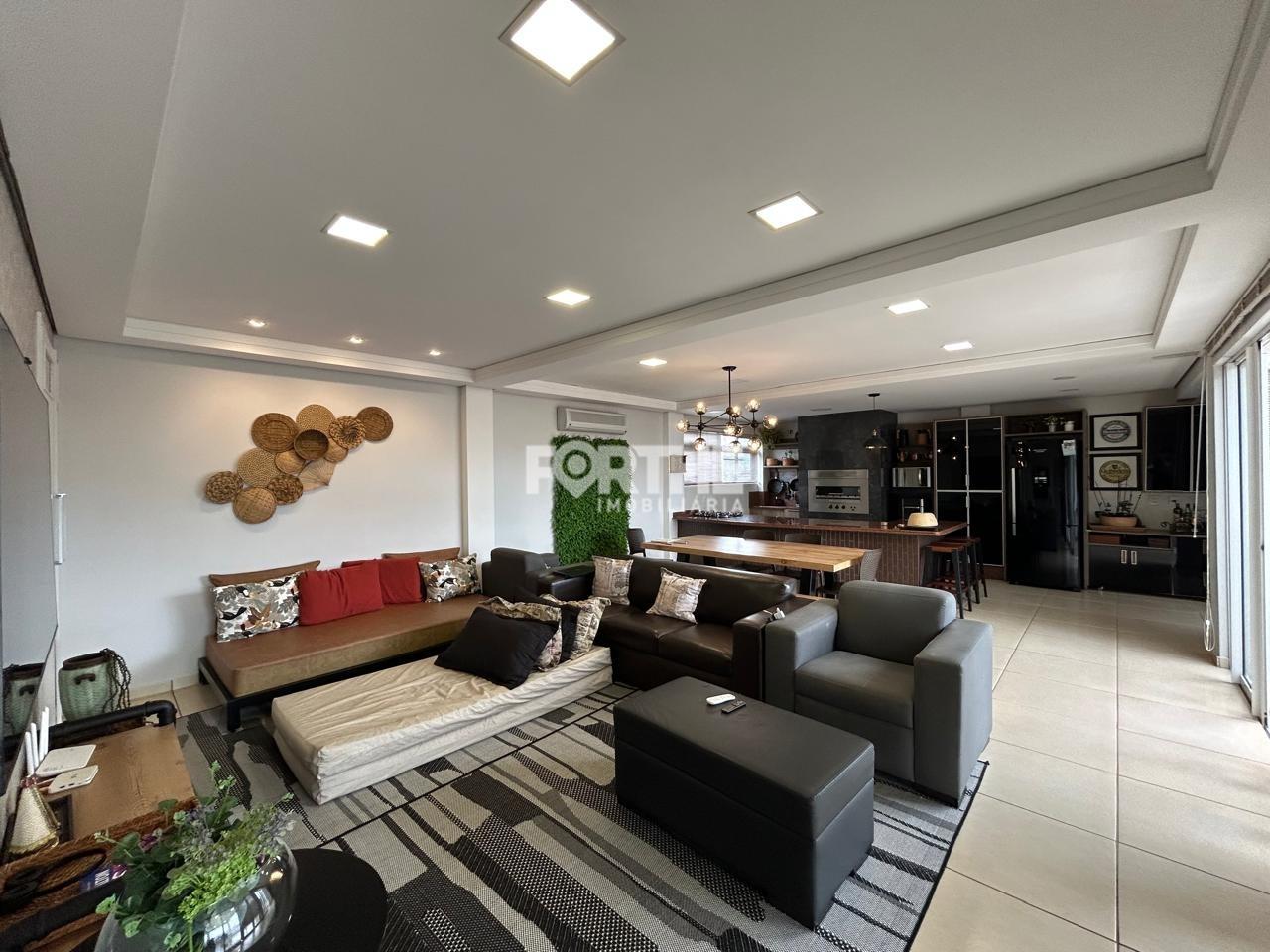 Apartamento à venda no Maria Luiza: 