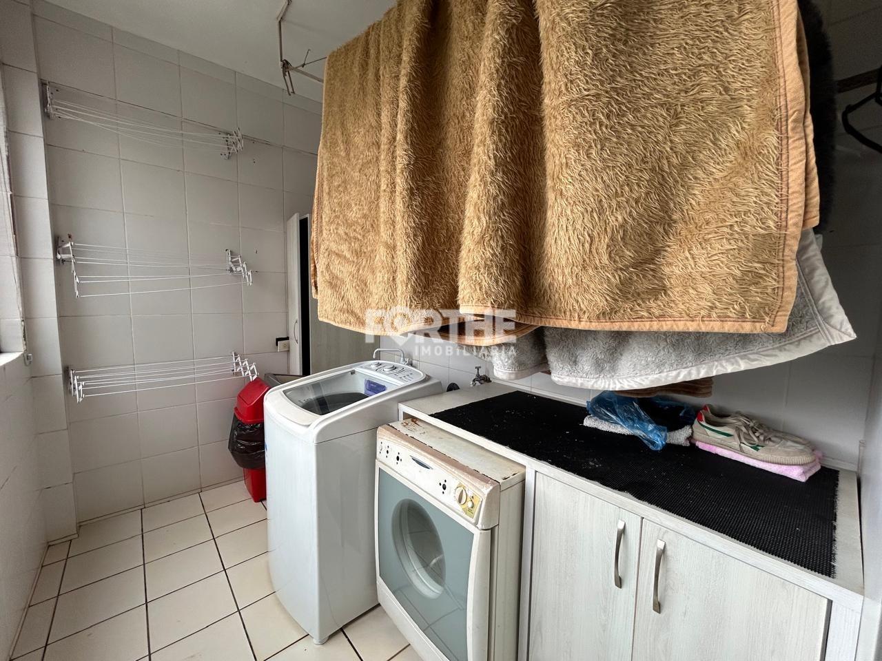 Apartamento à venda no Maria Luiza: 
