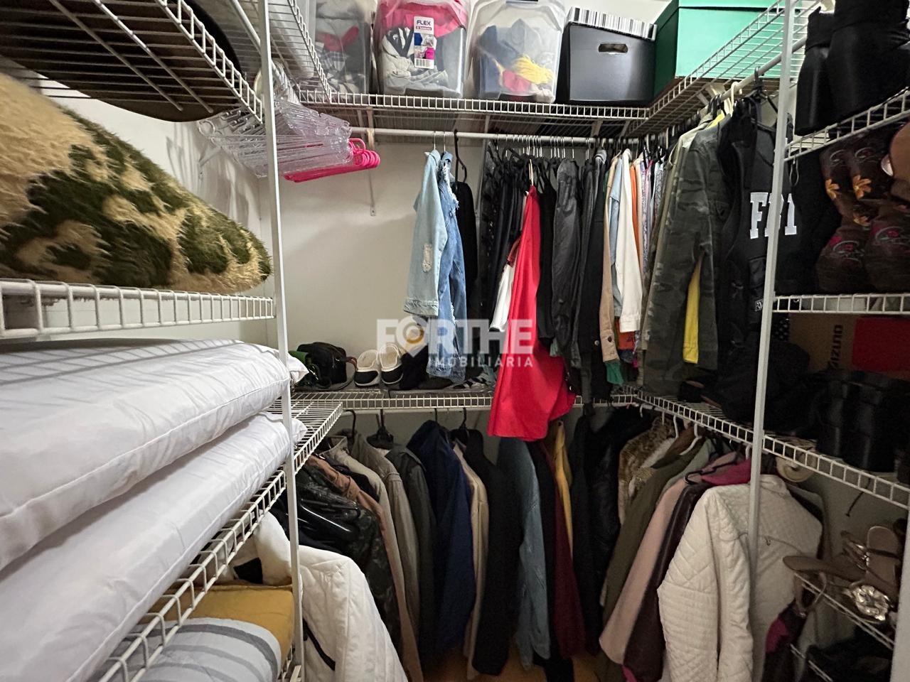 Apartamento à venda no Maria Luiza: 