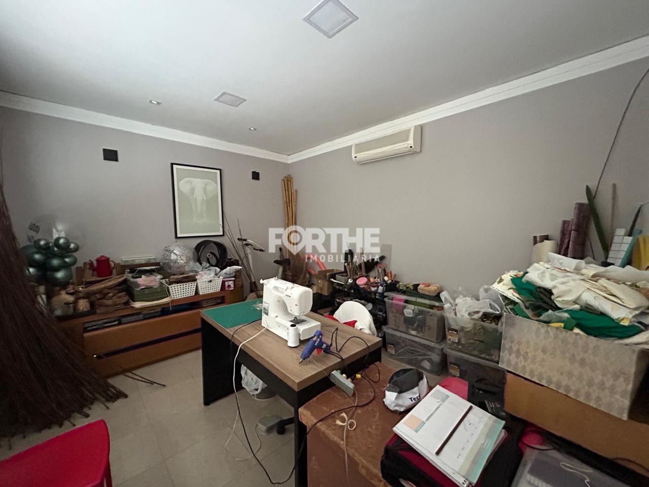 Apartamento à venda no Maria Luiza: 