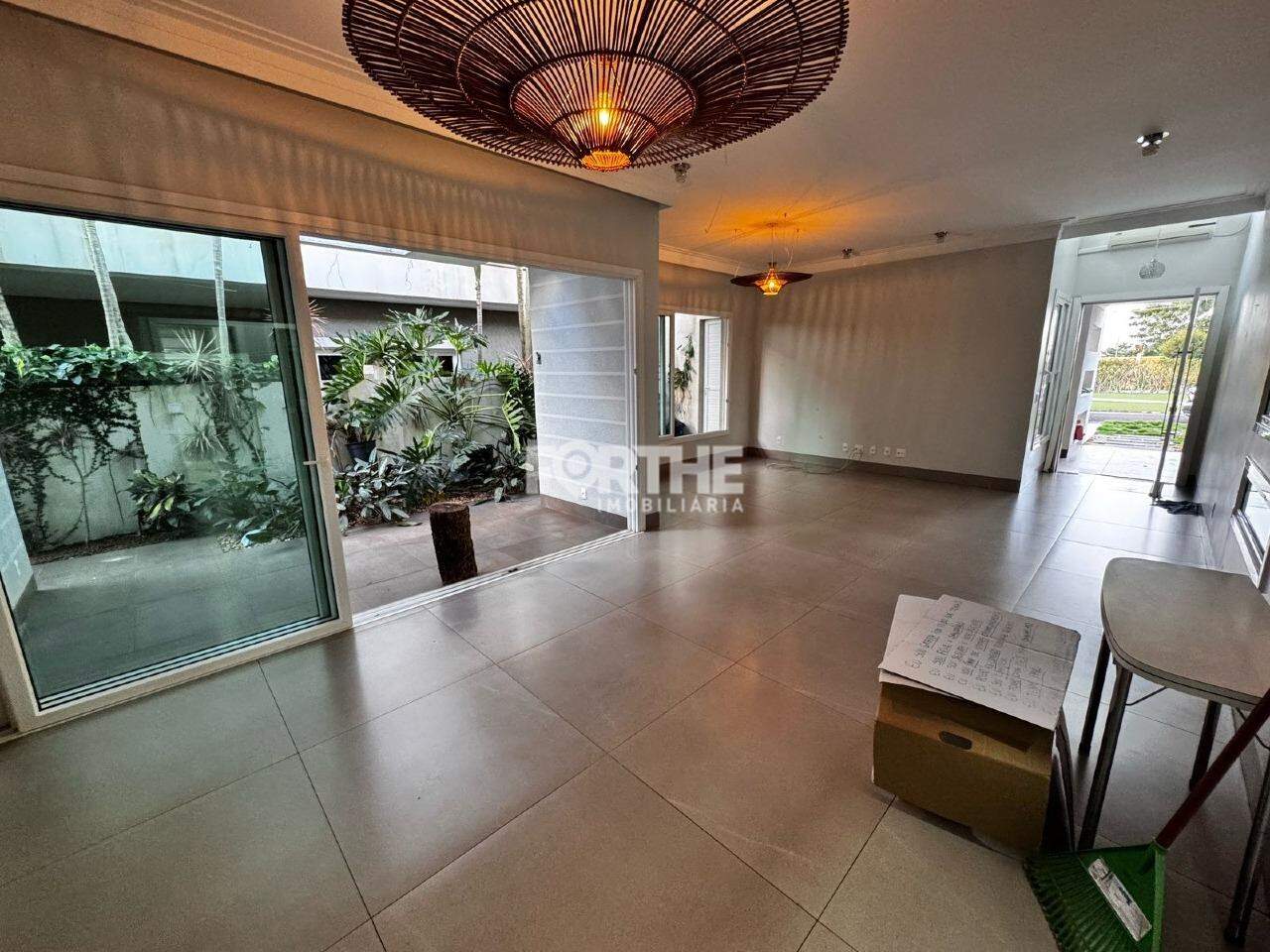 Casa em Condomínio à venda no FAG: 