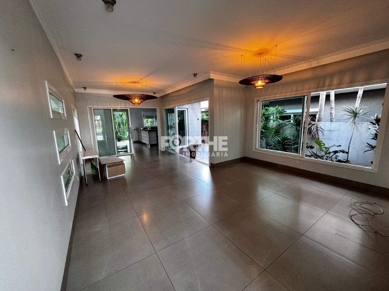 Casa em Condomínio à venda no FAG: 