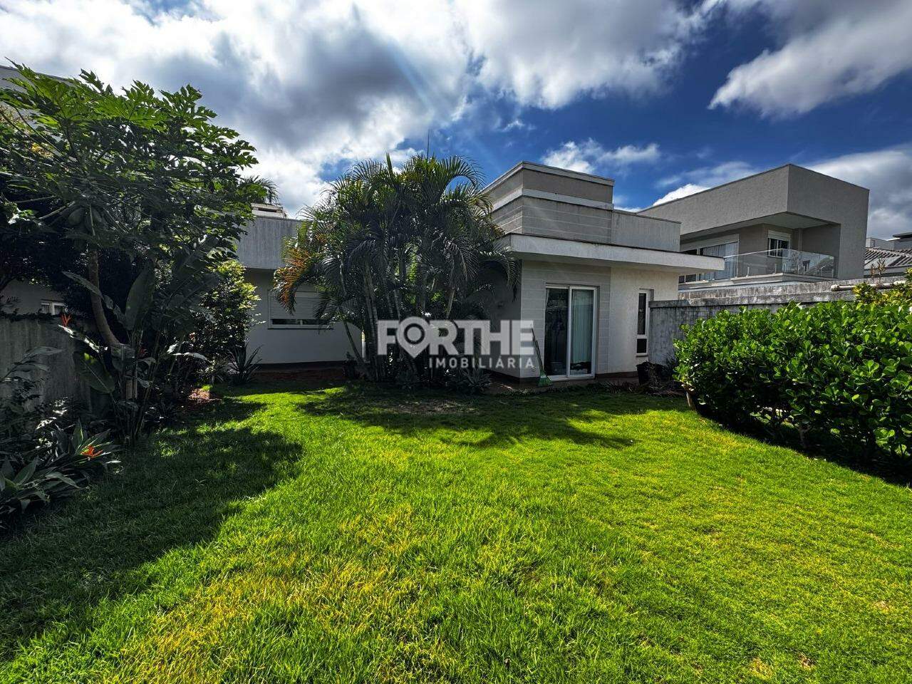 Casa em Condomínio à venda no FAG: 