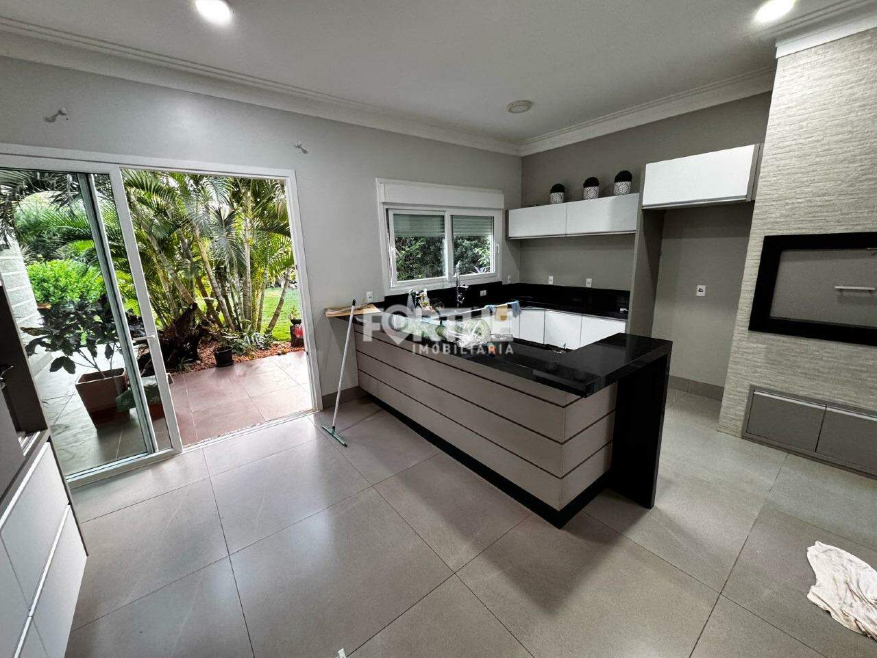 Casa em Condomínio à venda no FAG: 