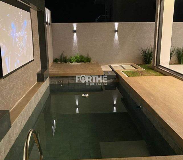 Sobrado em condomínio à venda no FAG: 