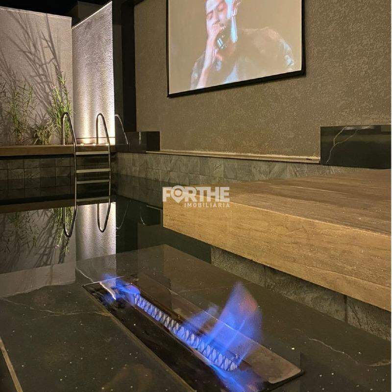 Sobrado em condomínio à venda no FAG: 