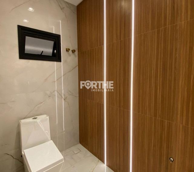 Sobrado em condomínio à venda no FAG: 