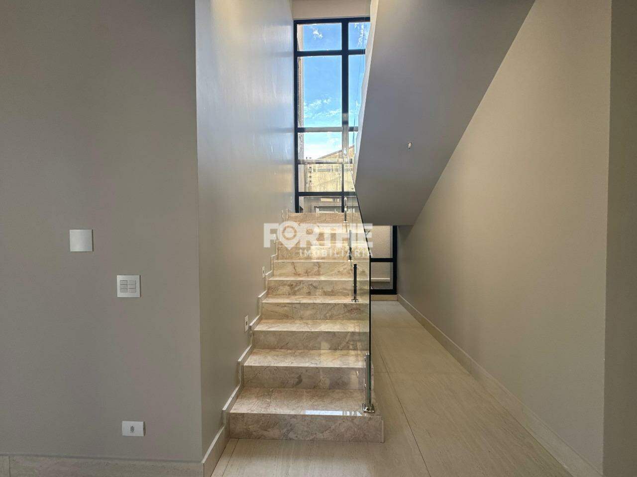 Sobrado à venda no Jardim Nova York: 