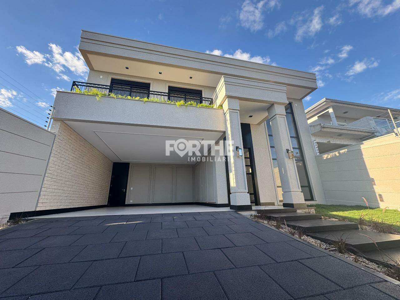 Sobrado à venda no Jardim Nova York: 