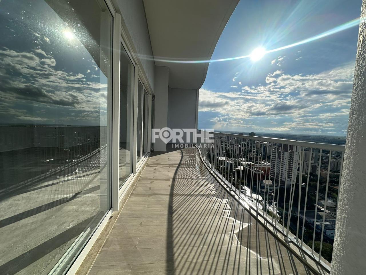 Cobertura à venda no Centro: