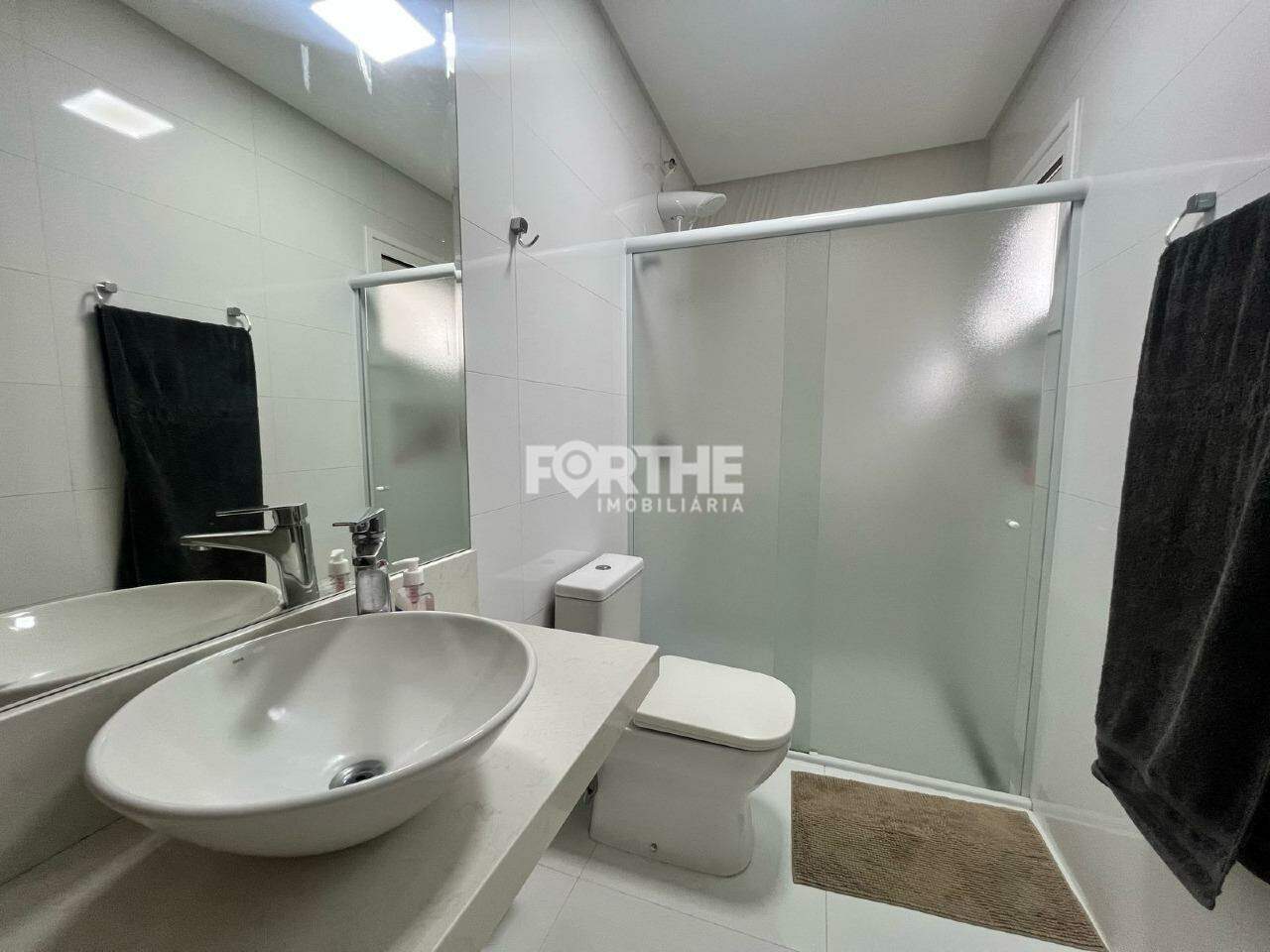 Casa em Condomínio à venda no Pacaembu: 