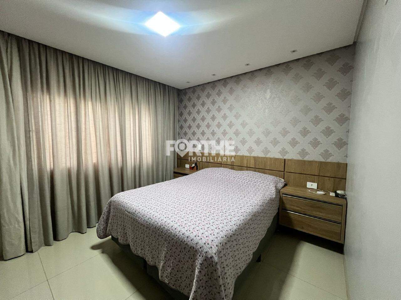 Casa em Condomínio à venda no Pacaembu: 