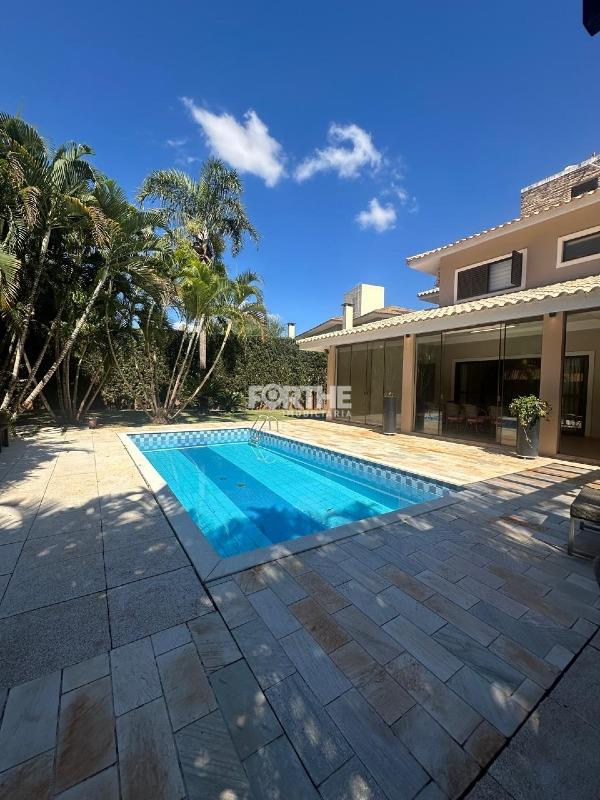 Sobrado em condomínio à venda no Country: 