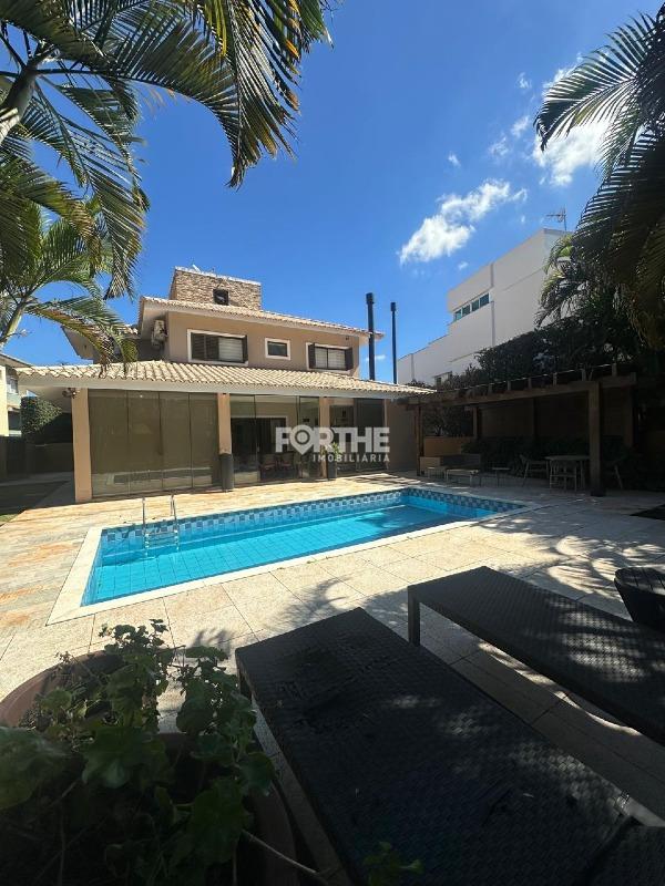 Sobrado em condomínio à venda no Country: 