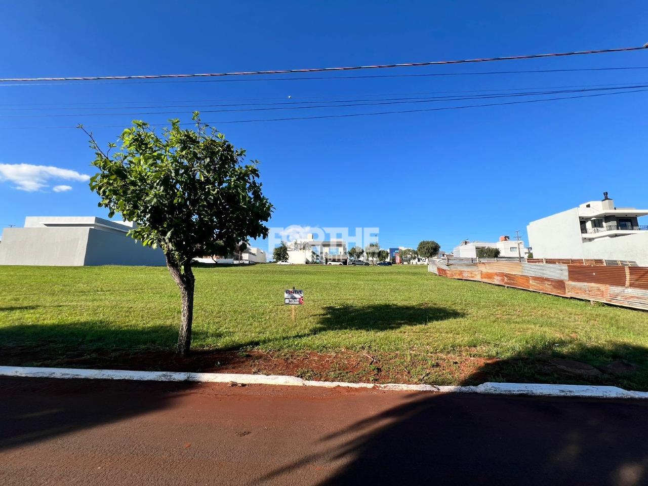 Terreno em condomínio à venda no Aquarela do Brasil: 