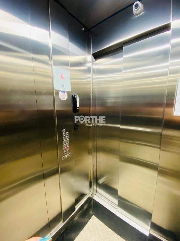 Apartamento à venda no Maria Luiza: 