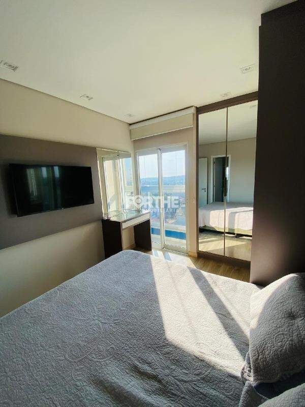 Apartamento à venda no Maria Luiza: 