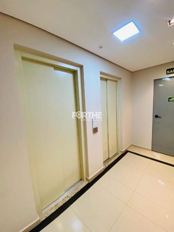 Apartamento à venda no Maria Luiza: 