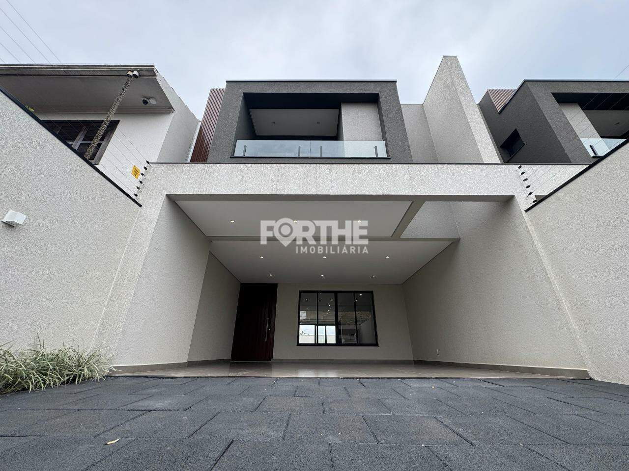 Sobrado 3 Dormitórios Maria Luiza 230m²