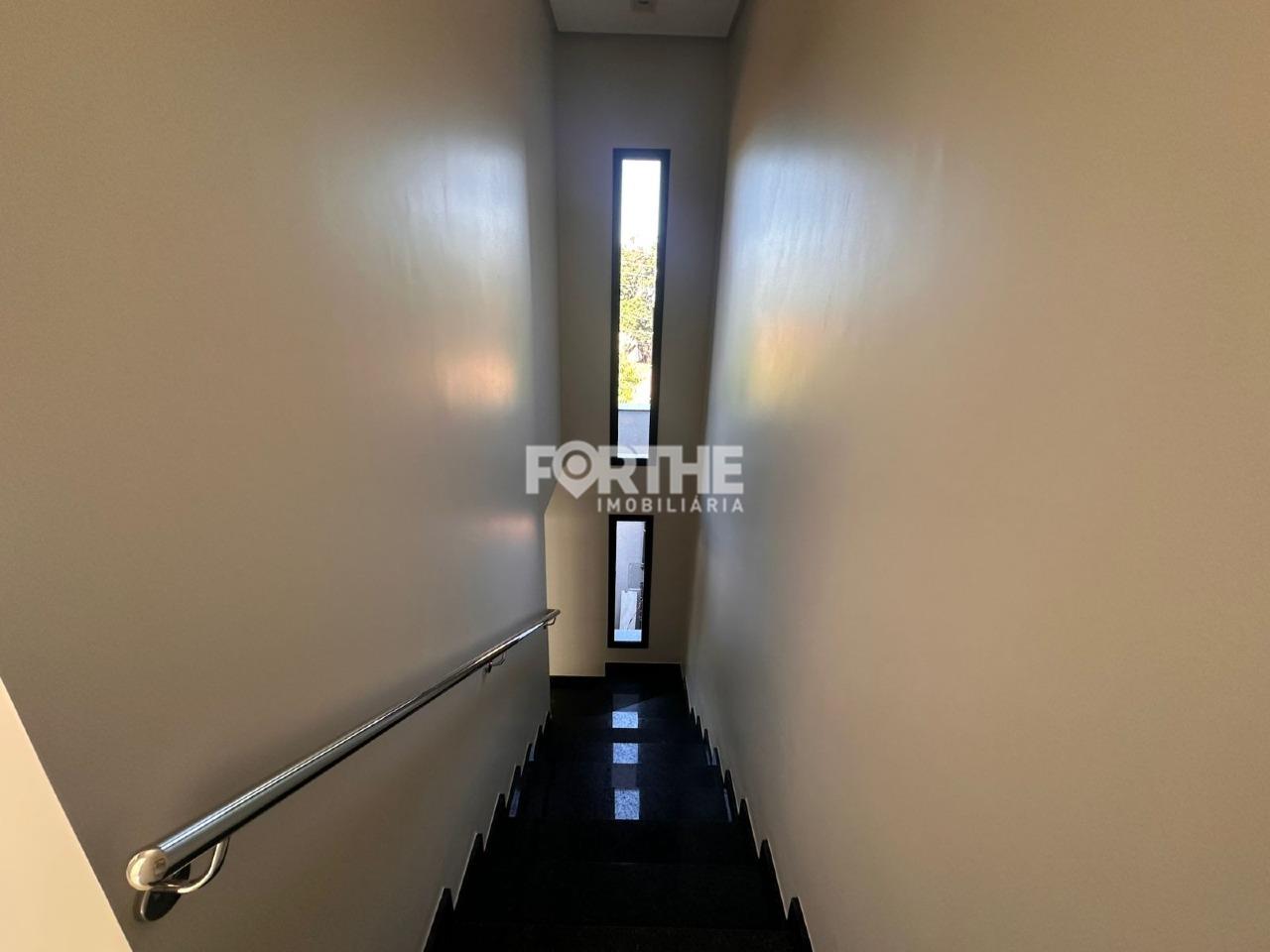 Sobrado à venda no Neva: