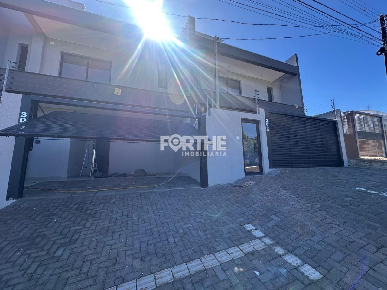 Sobrado à venda no Neva: 