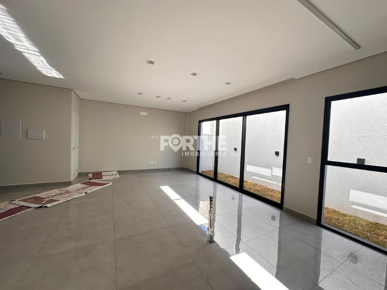 Sobrado à venda no Neva: