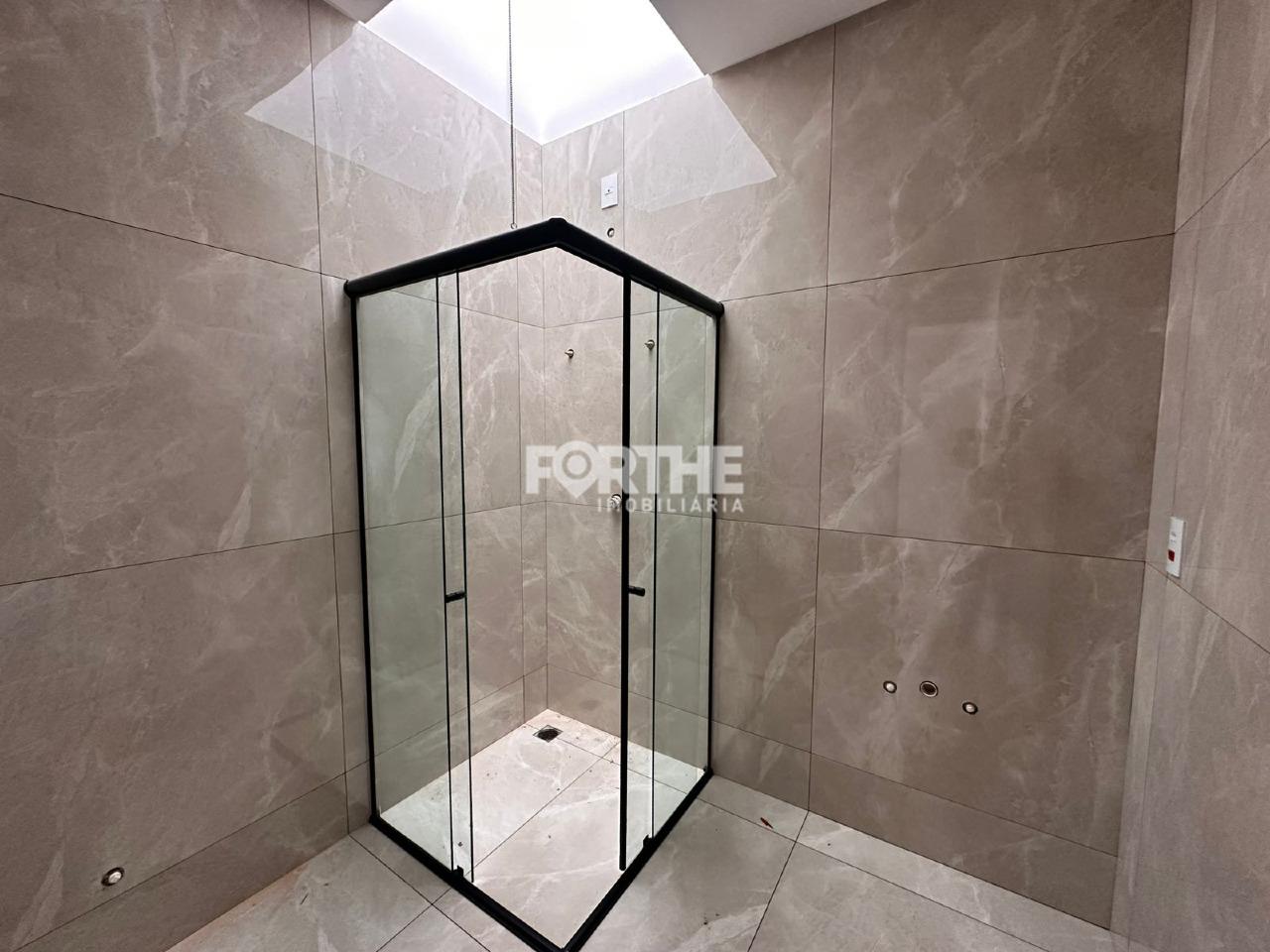 Casa à venda no Neva: 