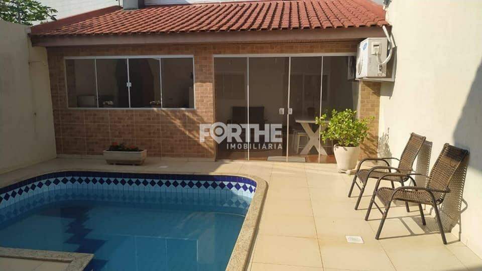 Sobrado à venda no Região do Lago: 