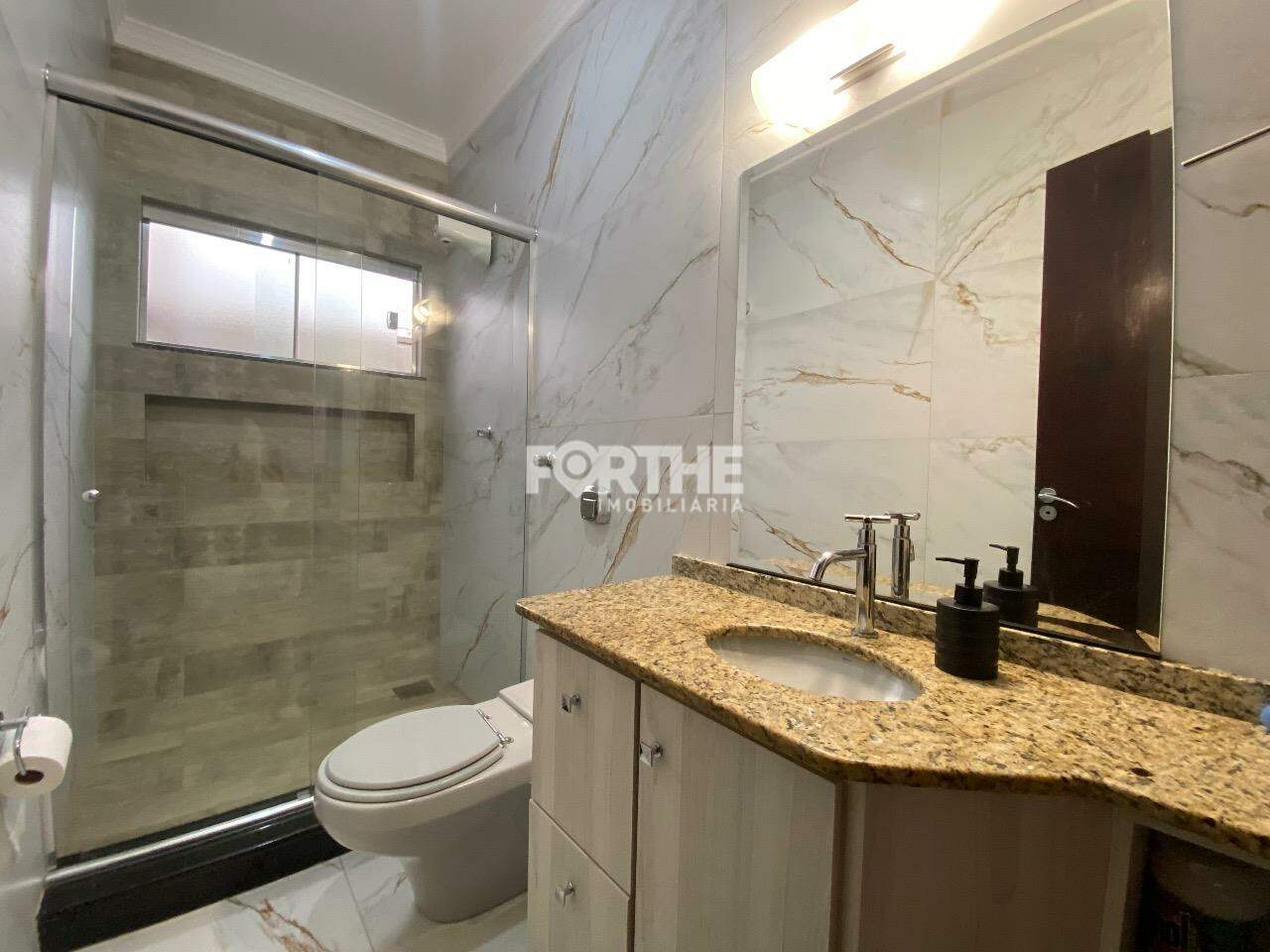 Sobrado à venda no Country: 