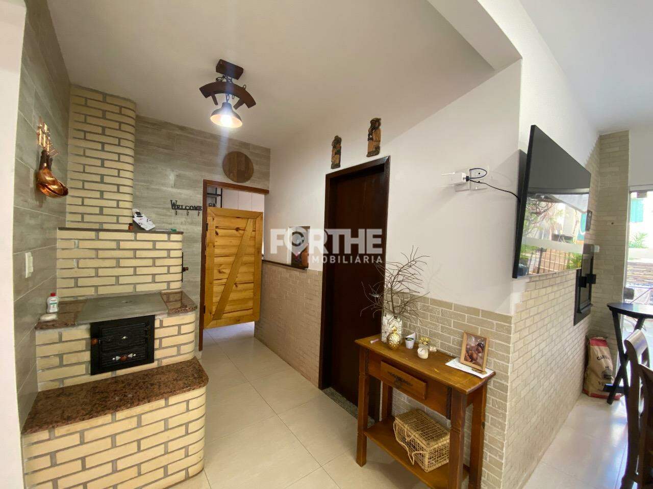 Sobrado à venda no Country: 