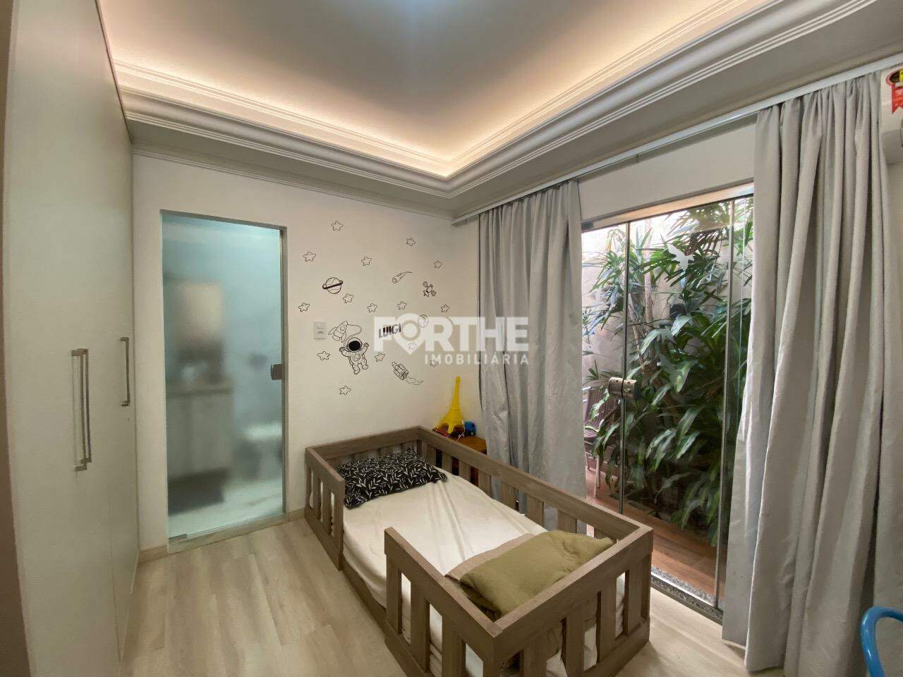 Sobrado à venda no Country: 