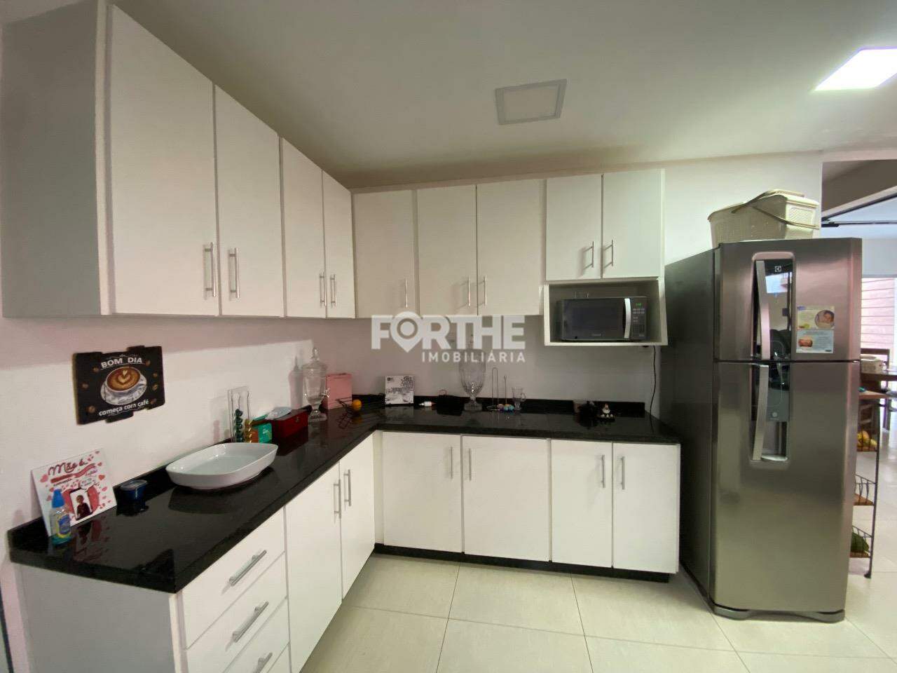 Sobrado à venda no Country: 