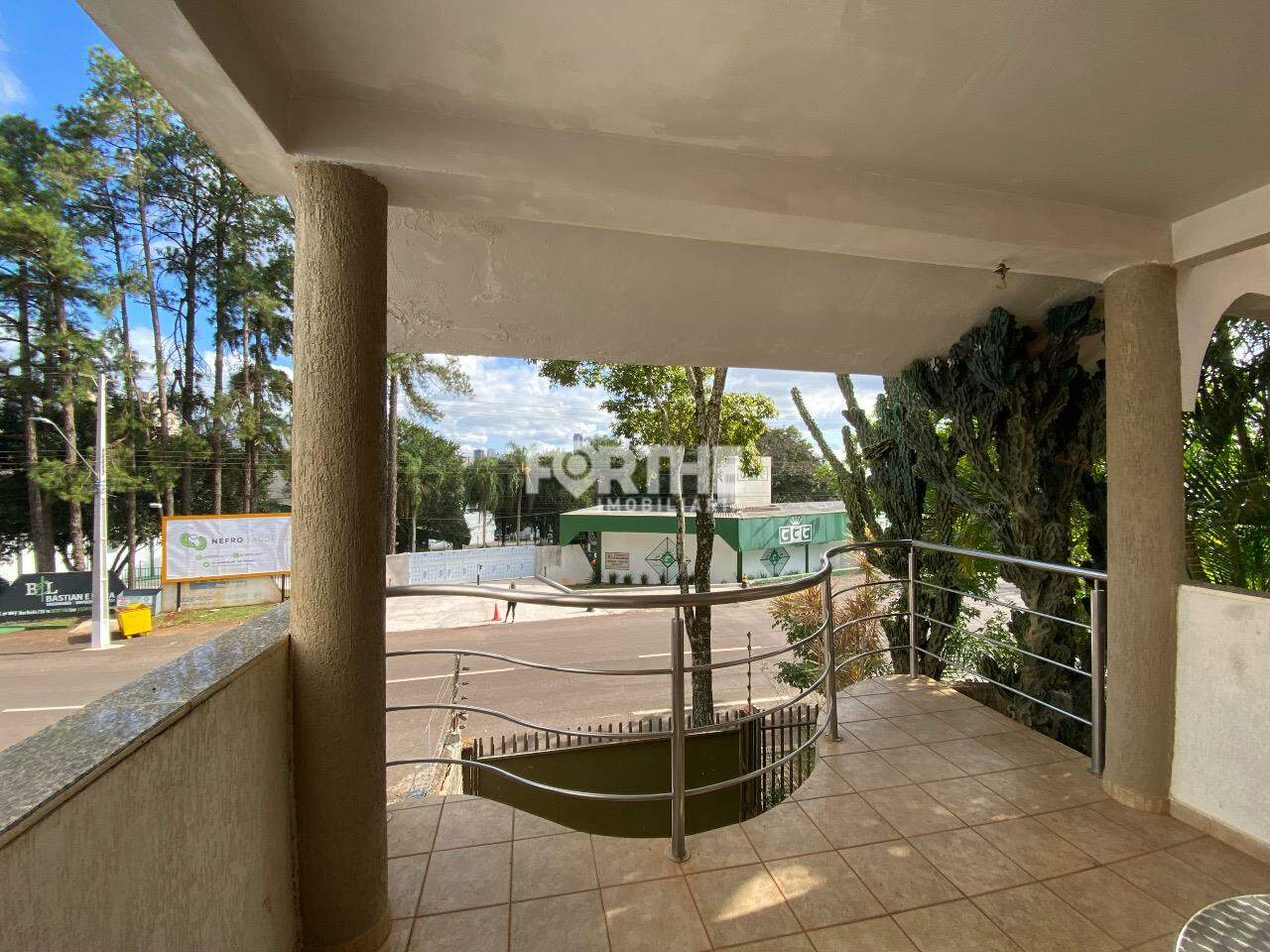 Sobrado à venda no Country: 