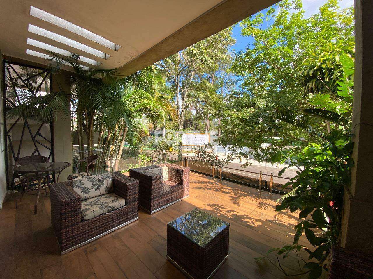 Sobrado à venda no Country: 