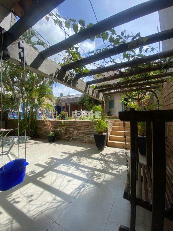 Sobrado à venda no Country: 