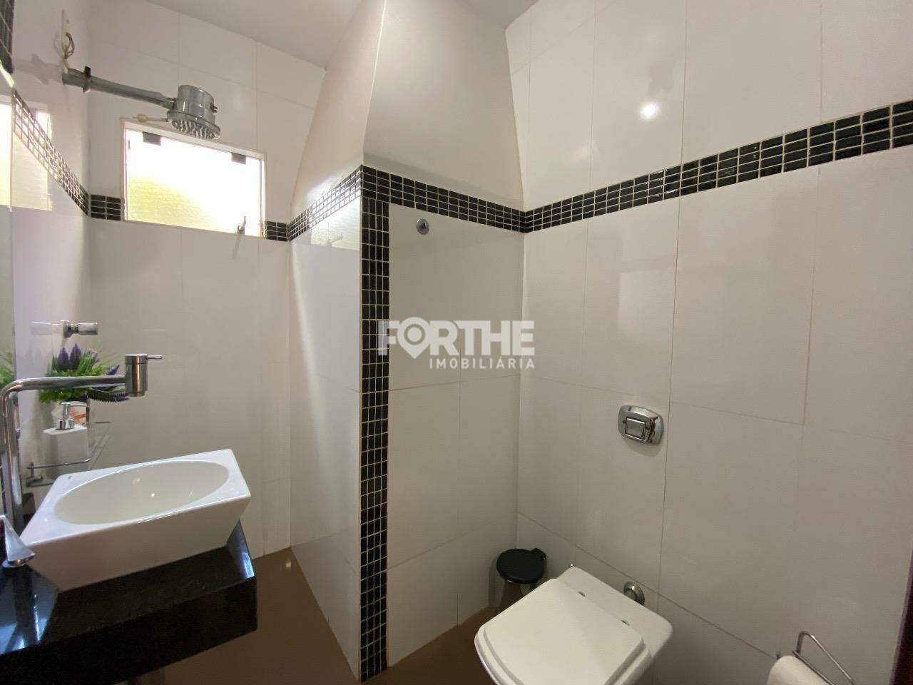 Sobrado à venda no Country: 