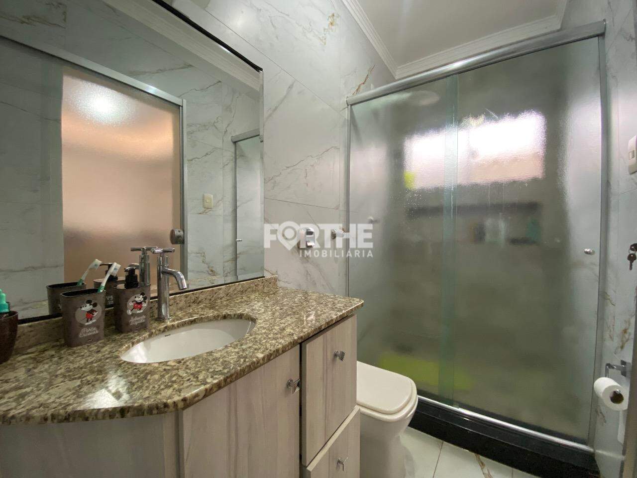 Sobrado à venda no Country: 