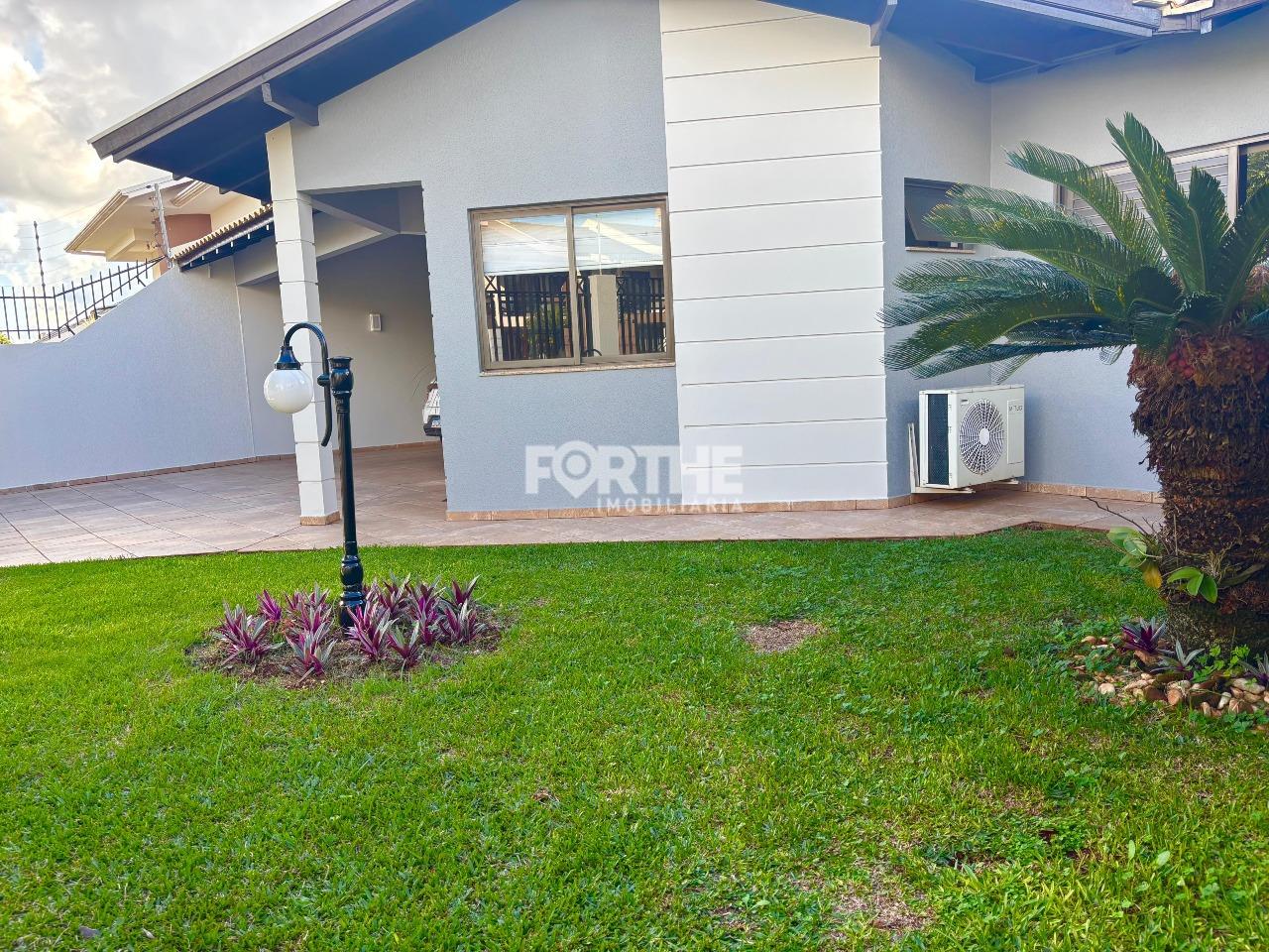 Casa à venda no Recanto Tropical: 